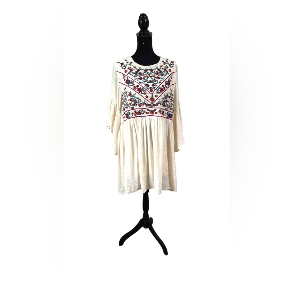 Floral Embroidered Cream Dress